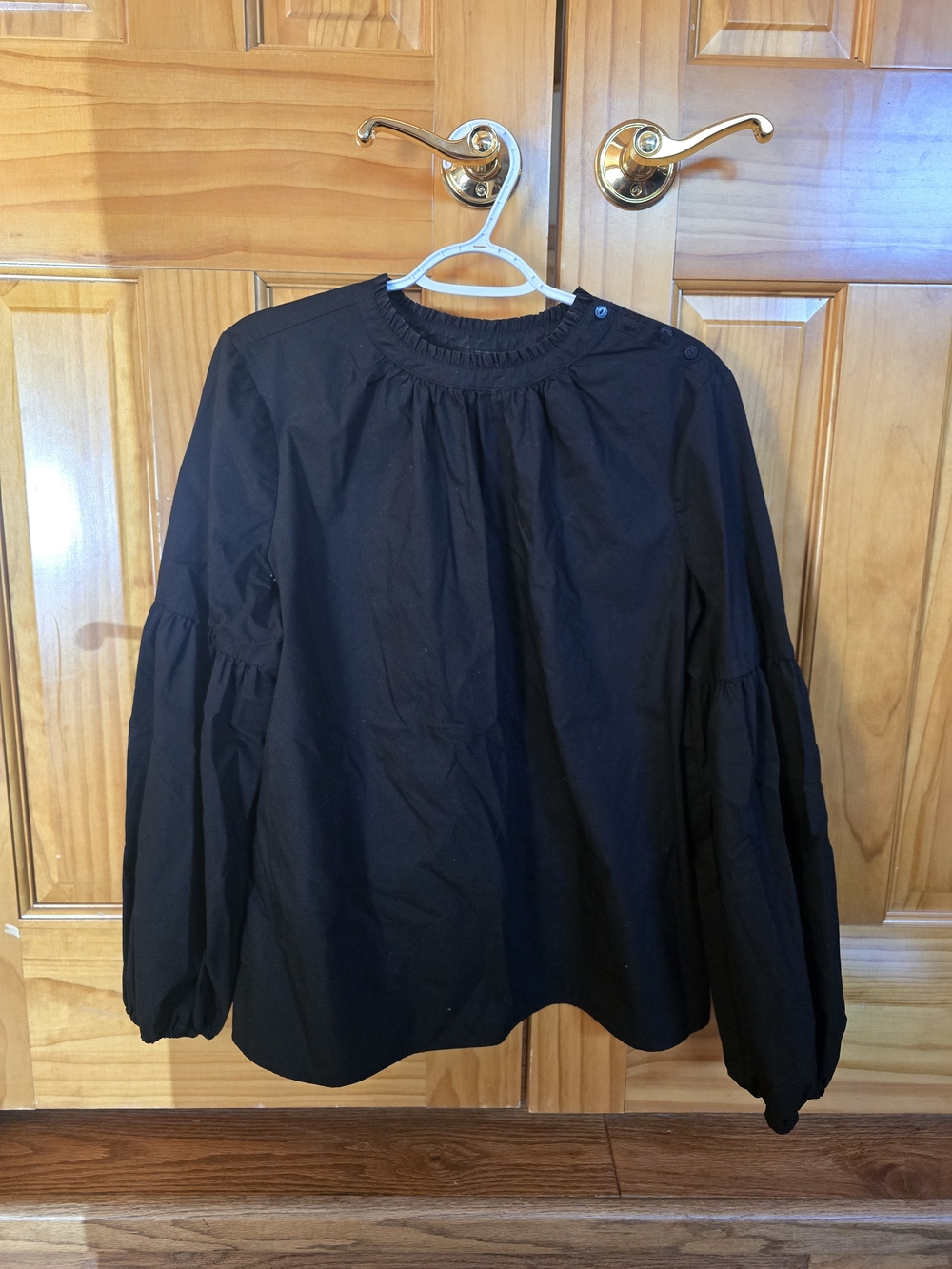 Worthington Black Balloon-Sleeve Blouse
